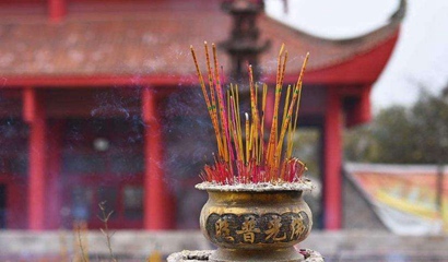 中元節可以給財神上香嗎 中元節燒香有什么講究?(圖文)