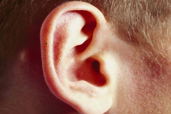 下巴長的男人面相有何說法?是吉相嗎?(圖文)