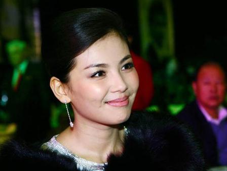 女人什么樣的面相能當(dāng)官,什么面相能讀書(圖文)