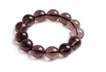 茶晶的功效與作用 茶晶戴哪只手