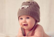 2017最新版的屬雞女孩取名字大全