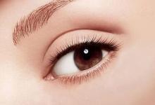 女人上下都有雙眼皮的面相好嗎,割了會影響運勢嗎