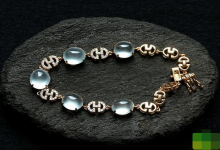 翡翠手鐲什么顏色好