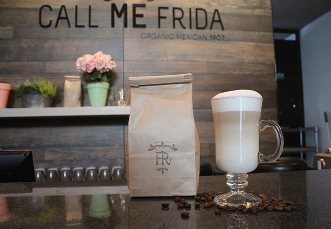 夢(mèng)見別人請(qǐng)客是什么意思 夢(mèng)見別人請(qǐng)客有什么預(yù)兆