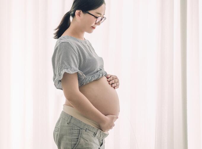 女人夢見自己妹妹懷孕是什么意思 夢見自己妹妹懷孕預兆什么