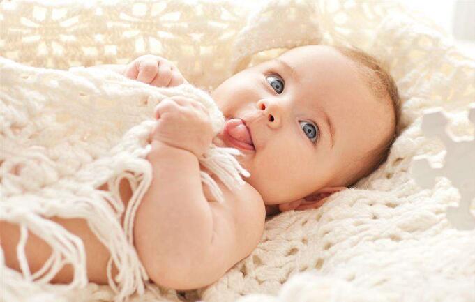 2020年臘月二十日出生的女孩缺火起名 吉利好聽的名字大全(圖文)