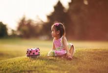 姓洪女孩起名 姓洪女孩氣質(zhì)好聽(tīng)的名字