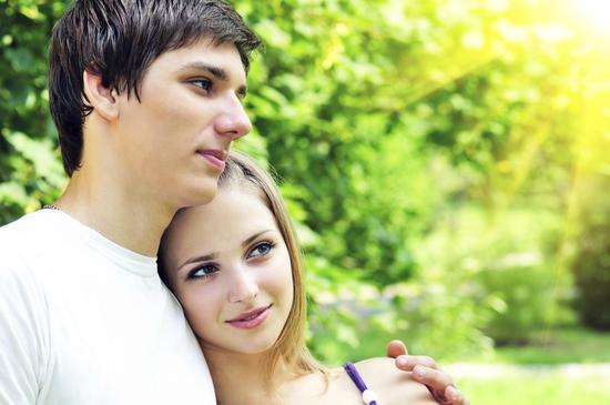 鼻子挺直的人的財運好不好?鷹鉤鼻女子好不好?(圖文)