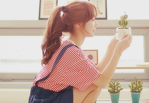 女性有美人痣對運勢有什么影響?印堂有黑痣性格如何?(圖文)