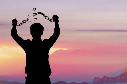 先破后立,能沖破命運(yùn)枷鎖的生肖