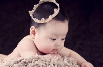 農(nóng)歷八月出生的鼠寶寶命好嗎？相貌出眾？(圖文)