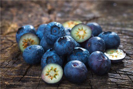 2020鼠年紫氣東來的生肖