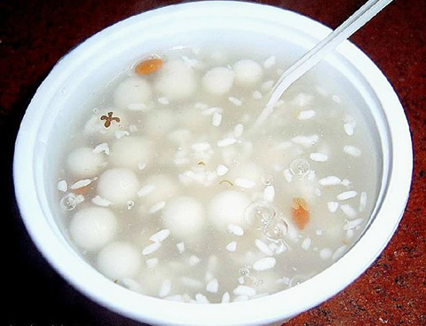 元宵節_元宵上市中的元宵指的是，守歲的意思是_人日節是什么節