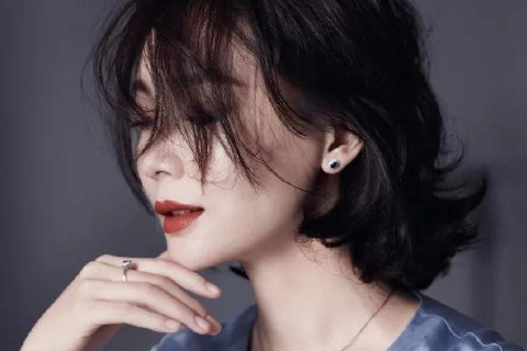 女人的鬢角有痣有什么含義？