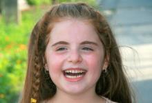 女孩初十出生好不好?