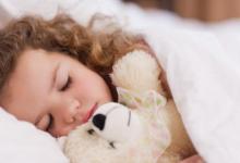 女孩子五行缺火如何取名字好聽？