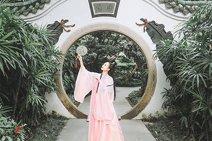 女人什么部位的面相痣是小人痣?痣相之吉兇