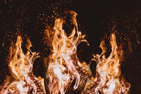 夢見火是什么意思 火主財錢財滾滾來