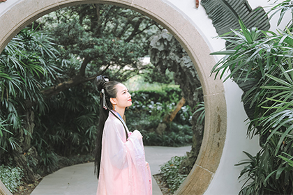 女人什么部位的面相痣是小人痣?痣相之吉兇