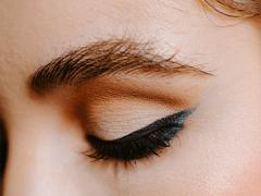 濃眉小眼的男人面相好嗎?男人眉毛濃好不好?