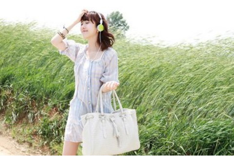 女人夢見不來往的姐妹