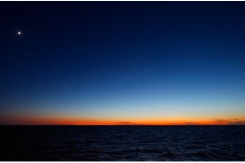 除夕夜完婚的女性不可以串門子嗎