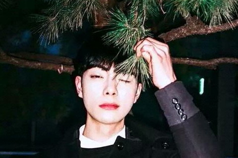 面相看人中平坦代表著什么?性格內向