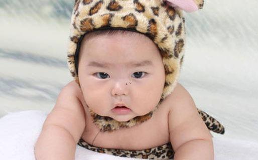 姓葉女孩缺金叫什么名字好