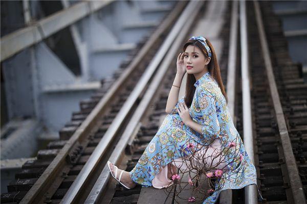 夢見老公拿刀砍我是什么意思是什么意思 夢見老公拿刀砍我是什么意思是什么意思