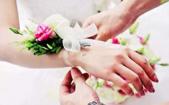 18538-.當十二星座tongxinglian
和異性結(jié)婚會發(fā)生啥? 18538-.當十二星座tongxinglian
和異性結(jié)婚會發(fā)生啥?