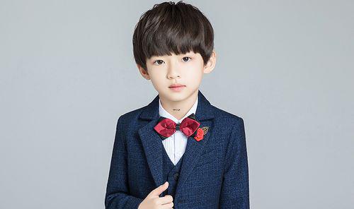 夢見小男生是什么意思 夢見小男生是什么意思