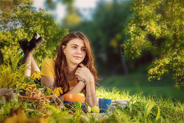 10323-.男生手相兩個(gè)人字 10323-.男生手相兩個(gè)人字