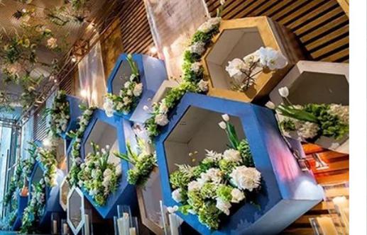 2753-.有恩必報(bào)，這些星座最懂感恩