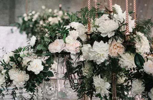 自覺自律，旅行不同房的星座情侶