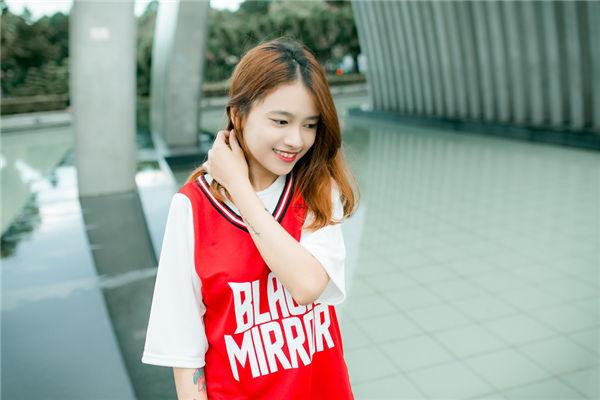 女人面相圖解:生活困苦的女人的面相 女人面相圖解:生活困苦的女人的面相