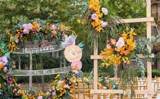 生肖雞的水瓶座和什么生肖星座最配 生肖雞的水瓶座和什么生肖星座最配