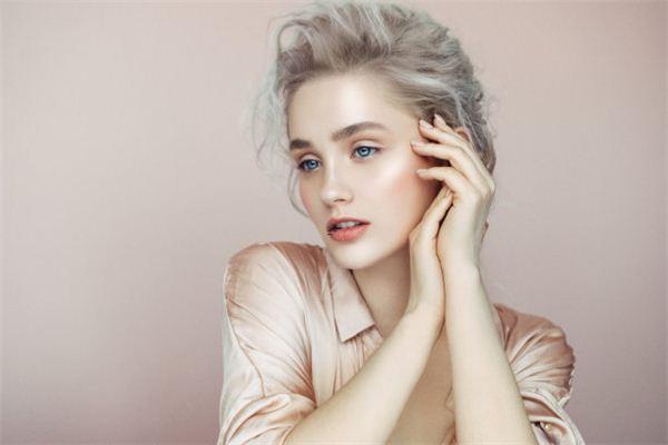 分析下巴寬圓看相圖解大全，下巴寬 面相