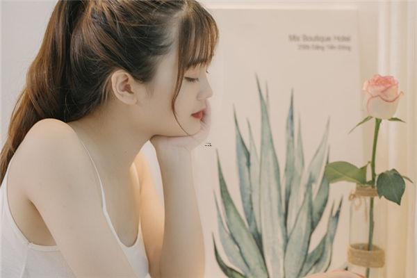 女生右手感情線手相線圖解 女生右手感情線手相線圖解