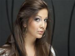 一字眉和劍眉哪個好看,劍眉如何修成一字眉