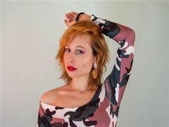 額頭高而闊的女人比男人還會做生意嗎,額頭高的女的