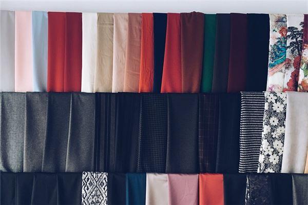 周公解夢夢到水缸里有草莓 夢見魚缸里長出水草 周公解夢夢到水缸里有草莓 夢見魚缸里長出水草