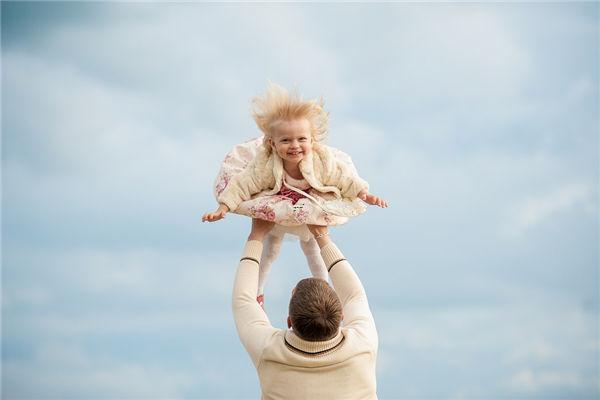 夢見部隊少將和軍人 夢見一位軍官 夢見部隊少將和軍人 夢見一位軍官