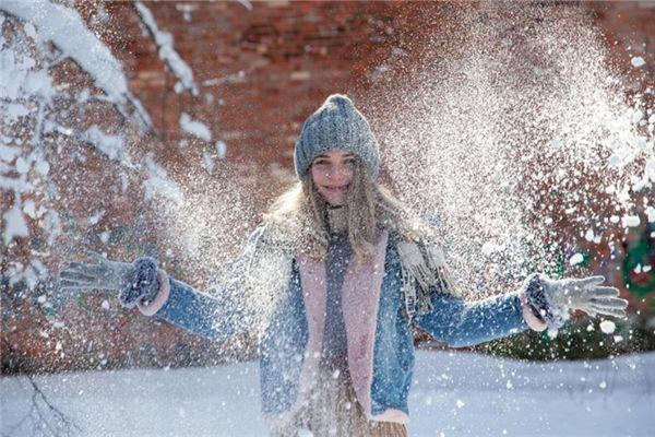 面相看對方是不是窮賭徒女人要小心,賭鬼面相 面相看對方是不是窮賭徒女人要小心,賭鬼面相