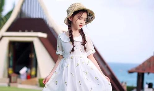 夢見蓮蓬是什么意思 夢見蓮花蓮蓬蓮葉 夢見蓮蓬是什么意思 夢見蓮花蓮蓬蓮葉