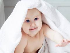 五行缺水的男孩寶寶名字大全 求五行缺水的男孩名字