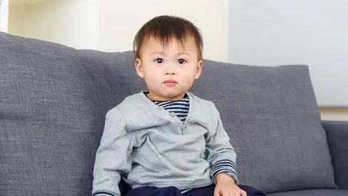 夢見爸爸撿到很多饅頭是什么意思 夢見爸爸撿到很多饅頭是什么意思