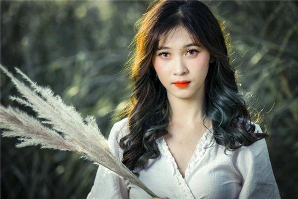 夢見毒蛇纏身是什么意思 夢見毒蛇纏身是什么意思