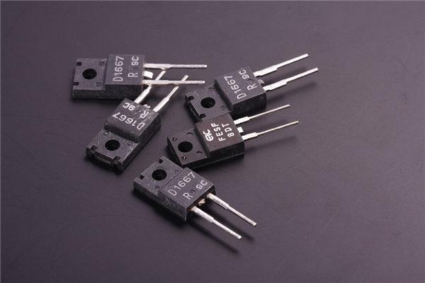 夢見打電話給情人 夢見打電話給情人