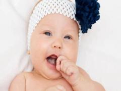 五行帶金帶水的名字 落落大方的新生寶寶名字