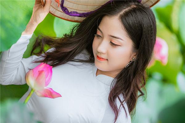 手相圖解:誰(shuí)易陷入三角戀,手相婚姻三角戀怎么看 手相圖解:誰(shuí)易陷入三角戀,手相婚姻三角戀怎么看